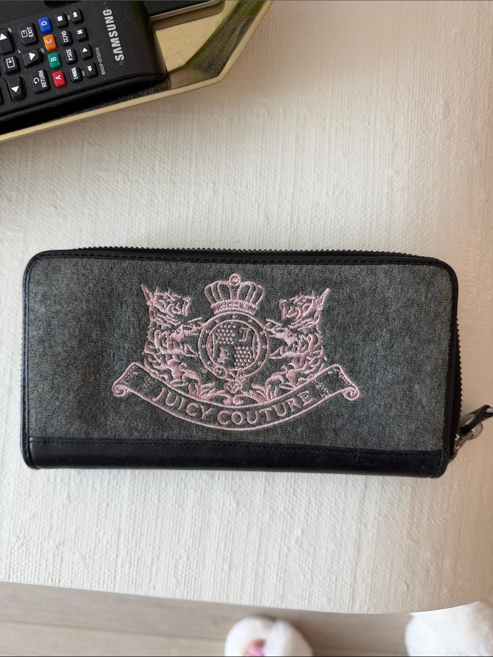 Juicy Couture Gray and Pink Embroidered Crest Zip Wallet